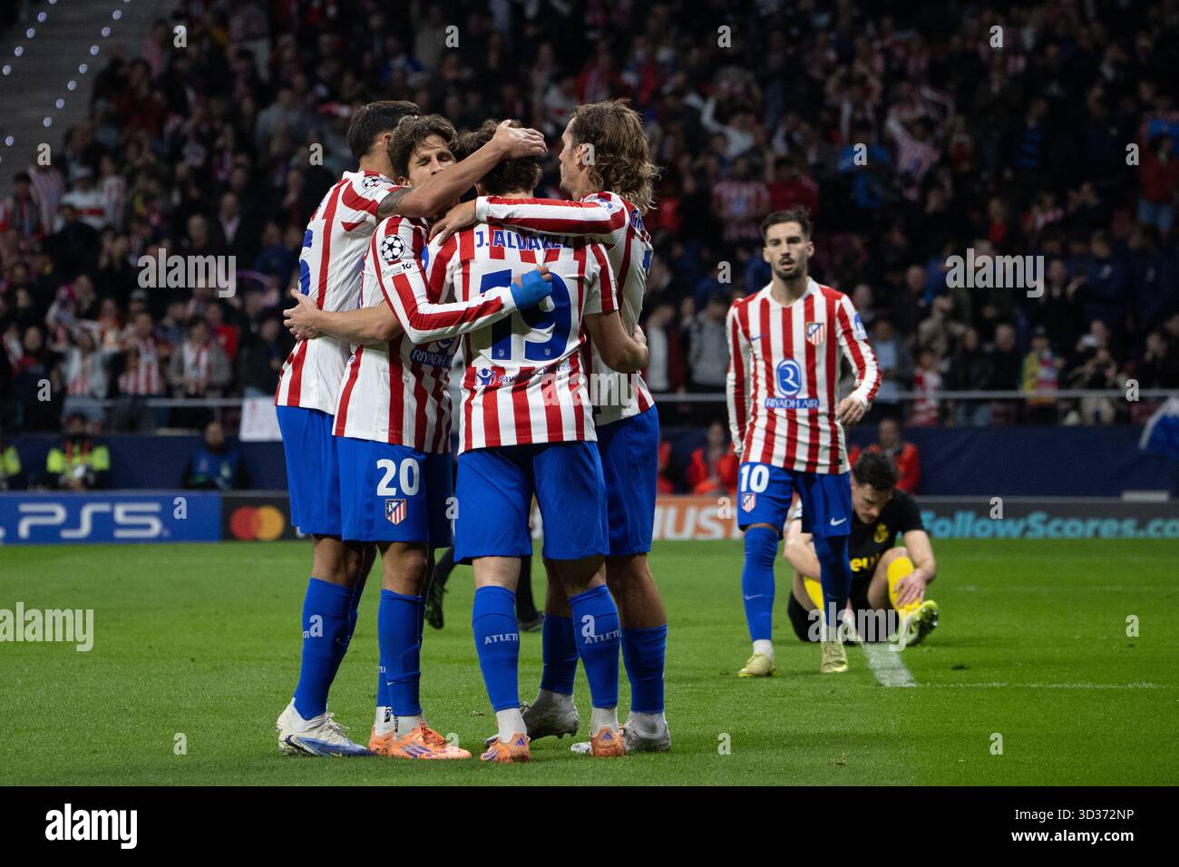 Madrid, Spain. 04th Nov, 2025. Several Atlético de Madrid players ...