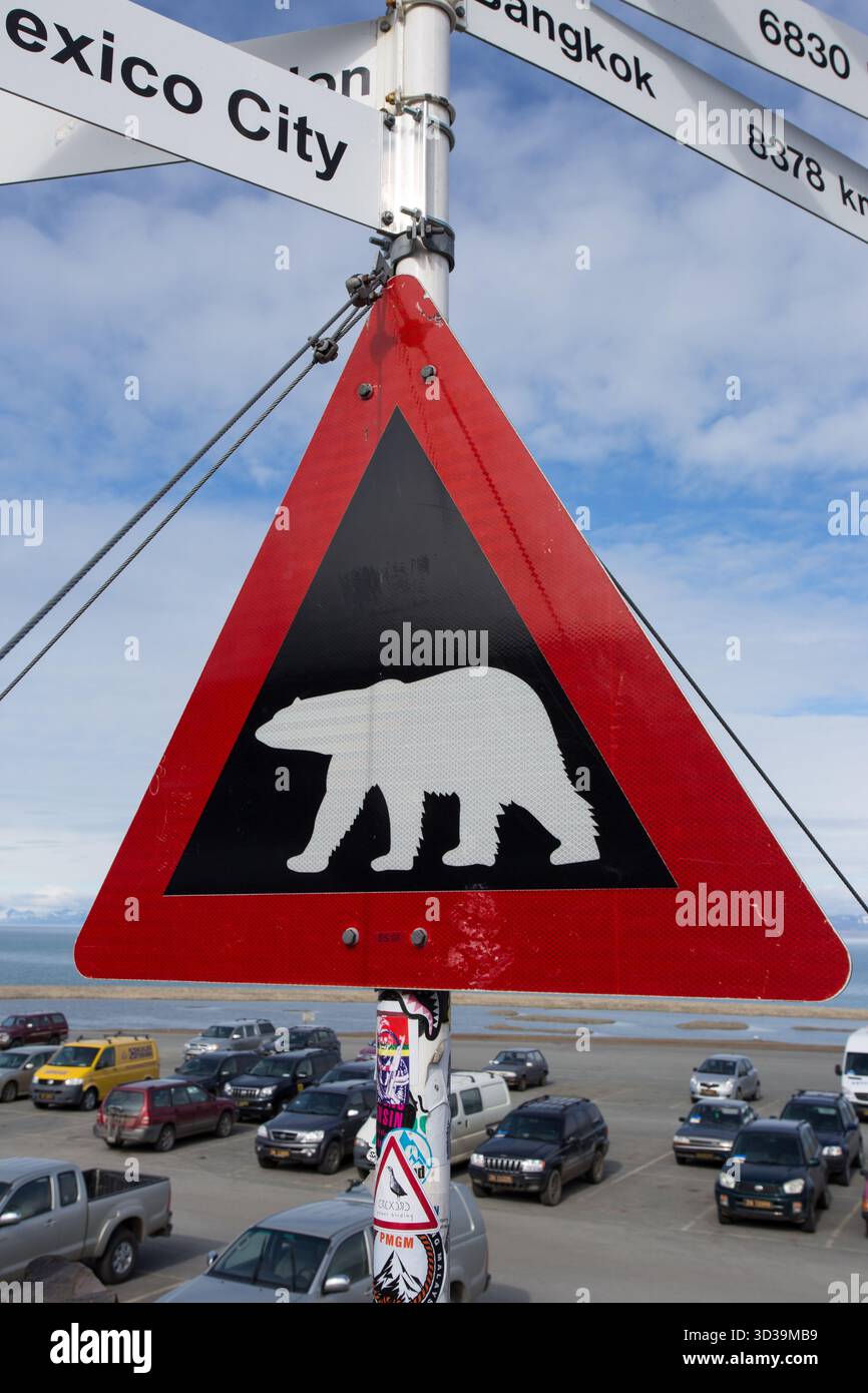 A triangular warning sign indicating the presence of polar bears in ...