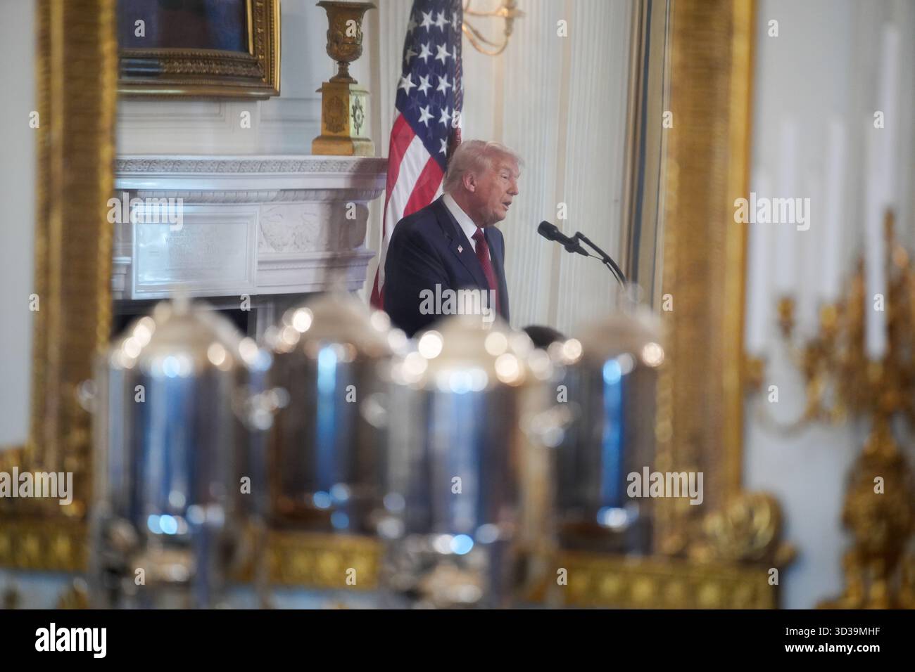 US President Donald Trump delivers remarks at the breakfast with ...