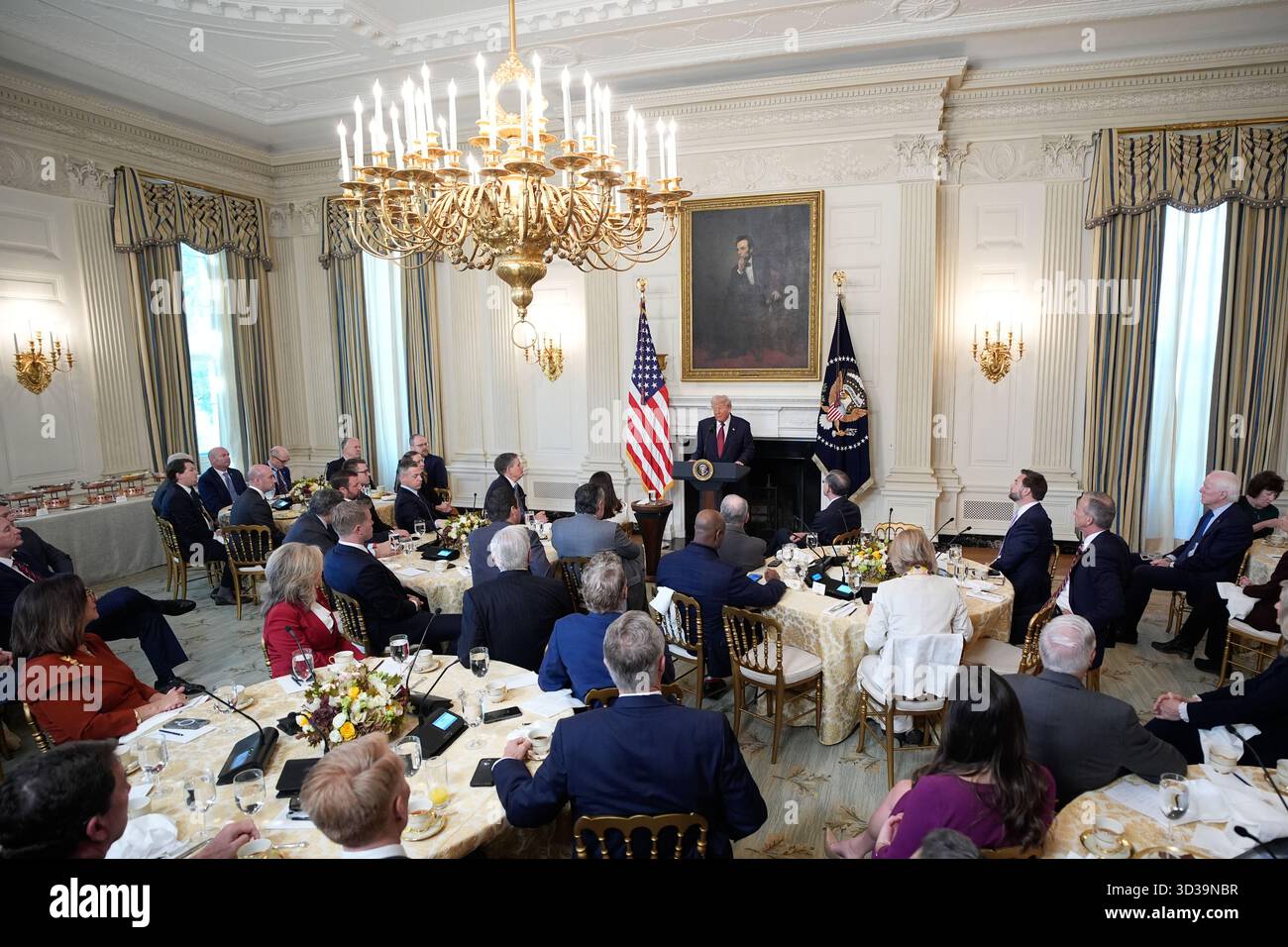 US President Donald Trump delivers remarks at the breakfast with ...
