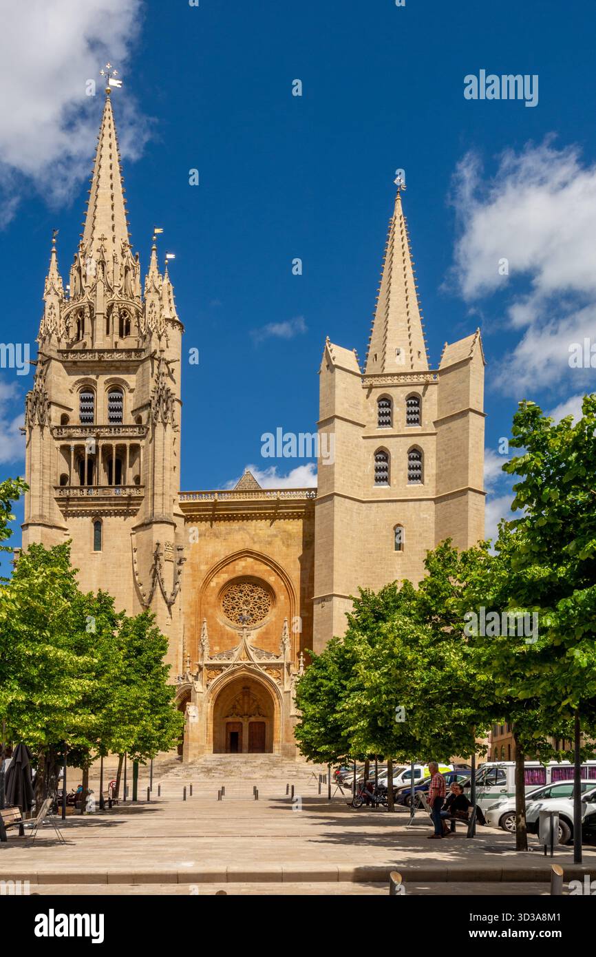 Cathedral Notre-Dame-et-Saint-Privat of Mende, Lozere department, Occitanie, France Stock Photo