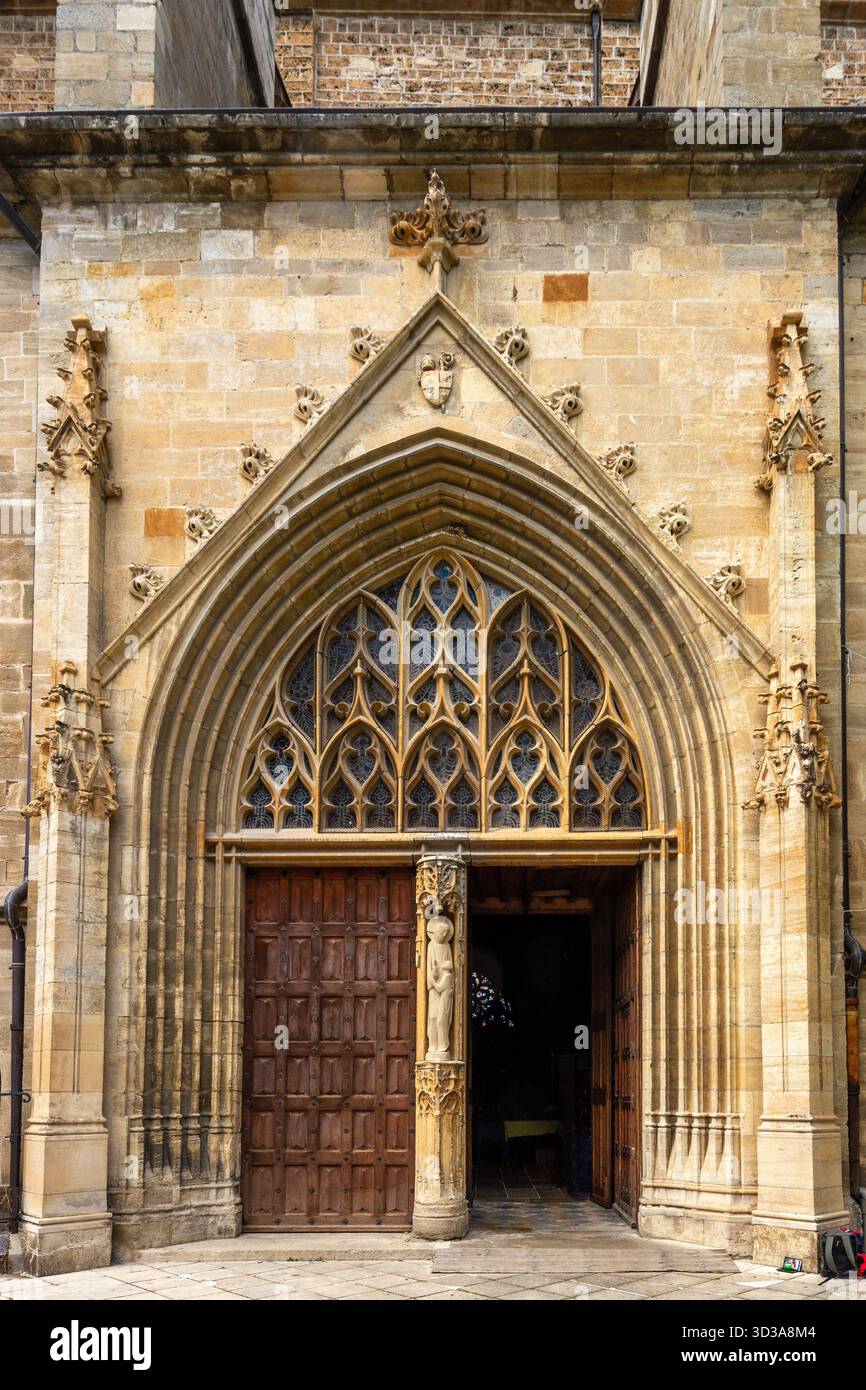 Porch of Cathedral Notre-Dame-et-Saint-Privat of Mende, Lozere department, Occitanie, France Stock Photo