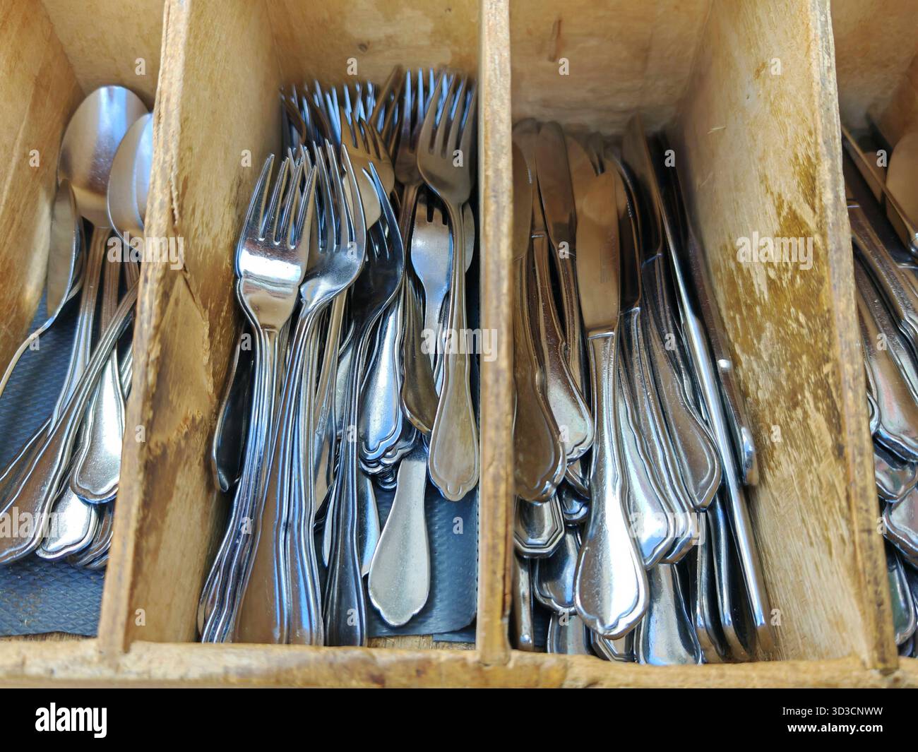 Commord Material steel a common and durable material in the industrial production steel ...