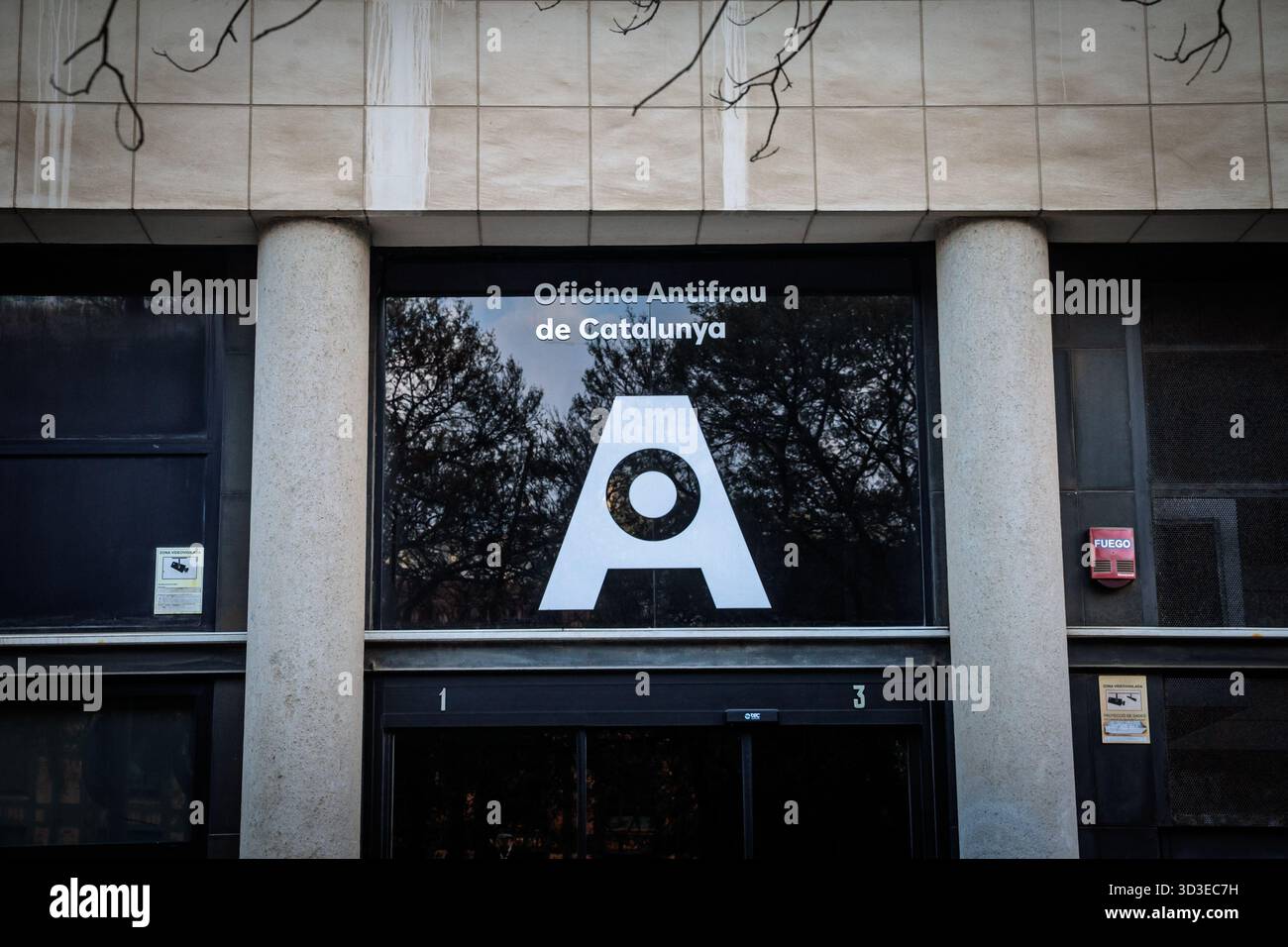 Anti fraud office hi res stock photography and images Alamy