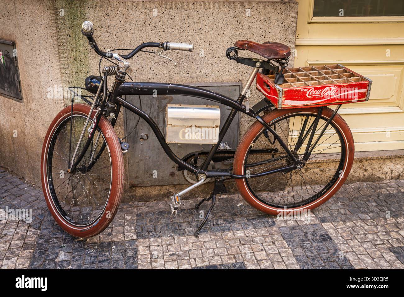 Of coca cola memorabilia hi-res stock photography and images - Alamy