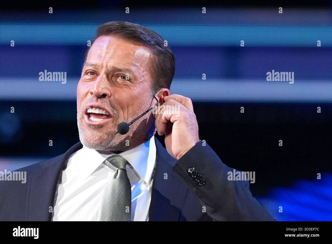Motivational speaker and author Tony Robbins speaks at the America ...