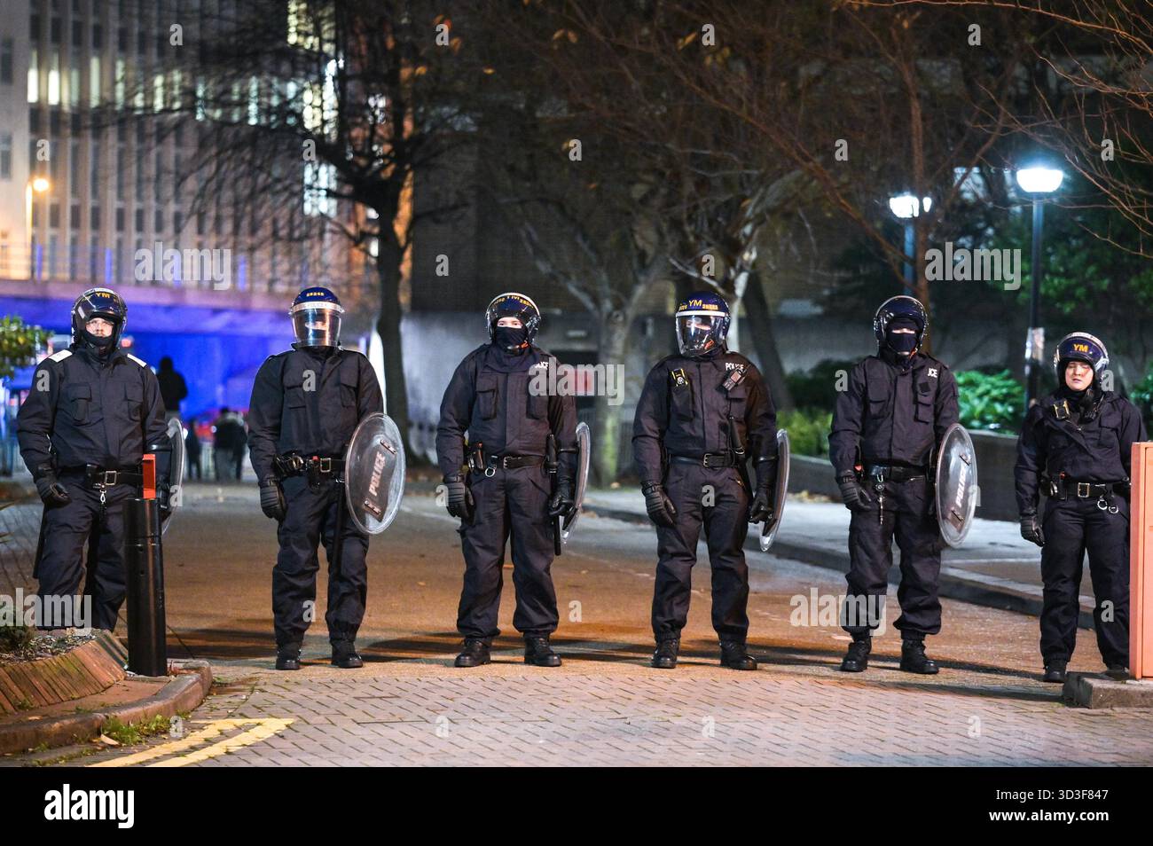 Staniforth Street, Birmingham 6th November 2025 - Riot Police were ...