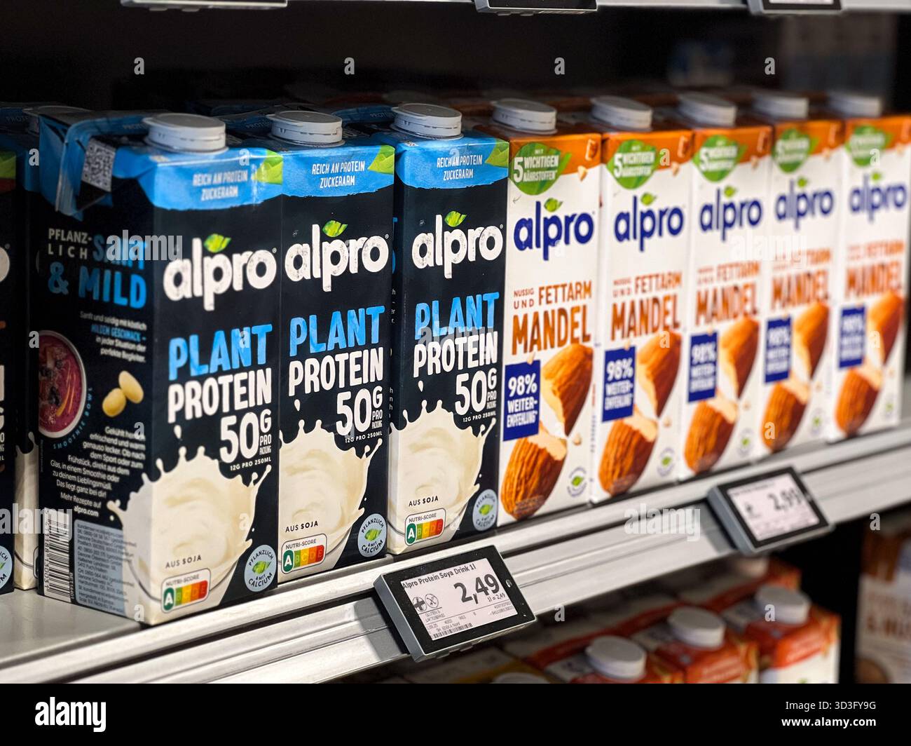Grocery plant hi-res stock photography and images - Alamy