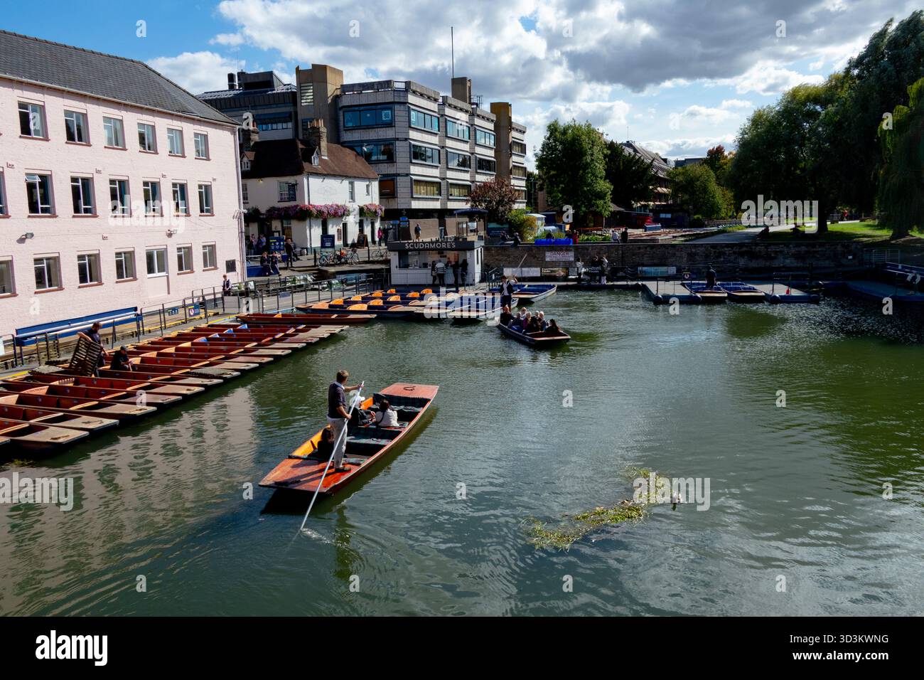 Punting and boat hire area near Silver Street and Mill Lane in Cambridge England Stock Photo