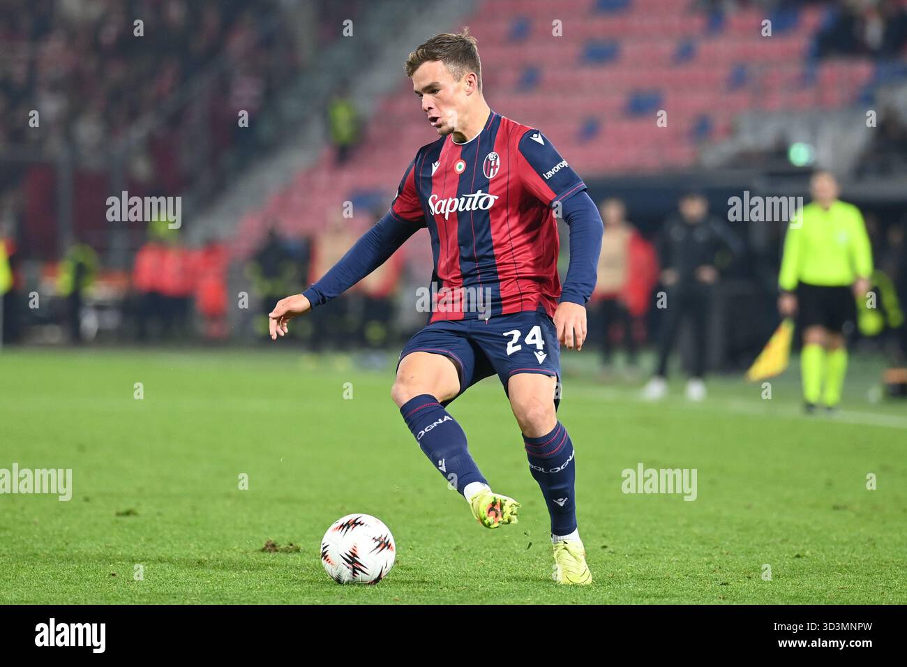 Tjis Dallinga (Bologna Fc) in action during Bologna FC vs SK Brann ...