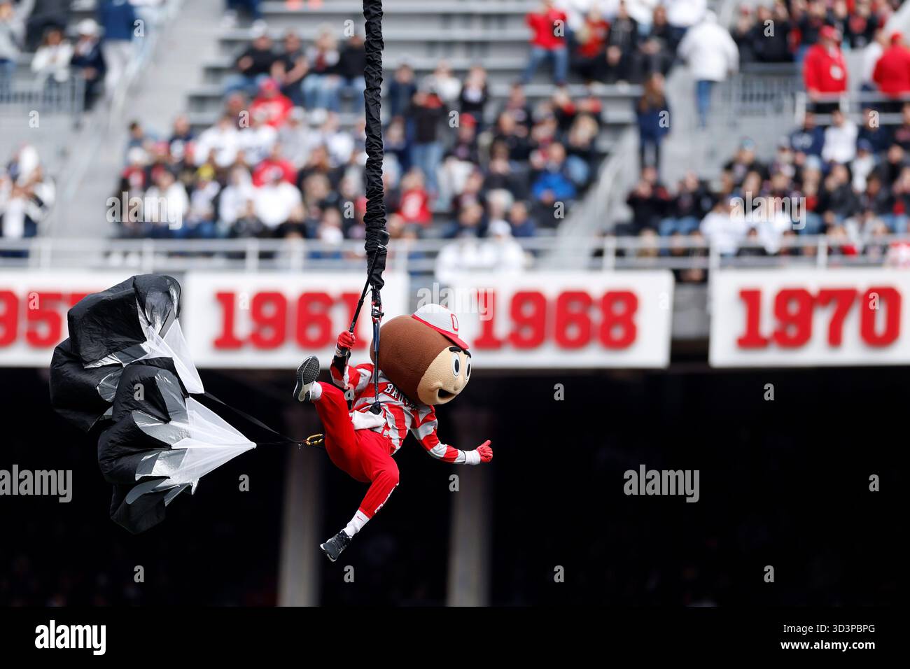 COLUMBUS, OH - NOVEMBER 01: Ohio State Buckeyes mascot Brutus Buckeye ...