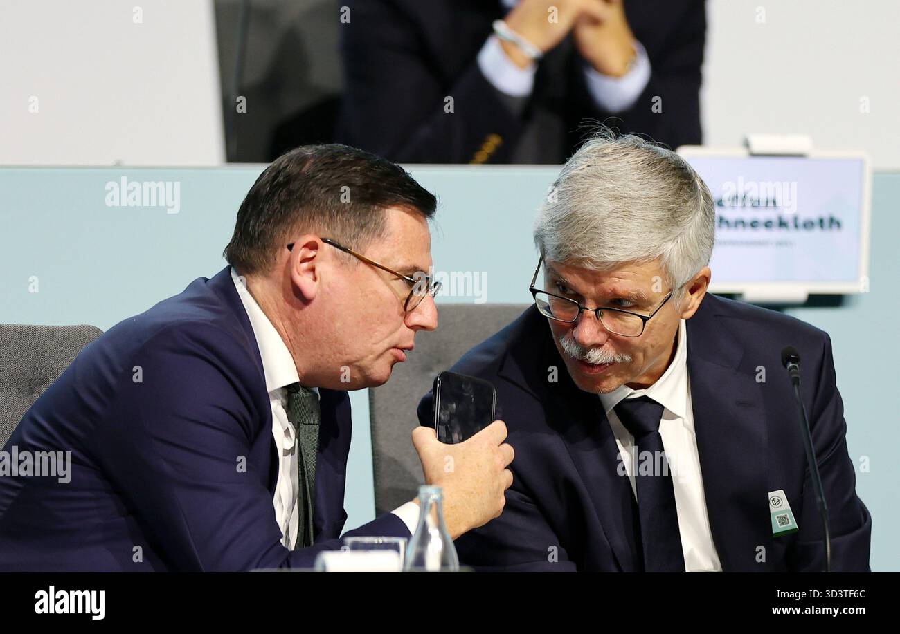 from left: DFB Vice President Oliver Leki, DFB Vice President Ralph-Uwe ...