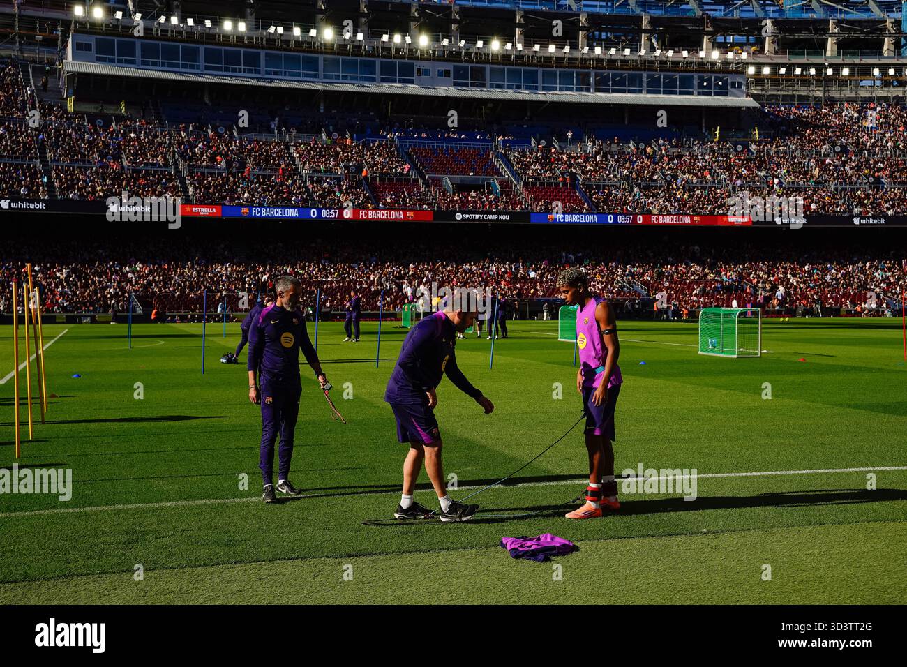FC Barcelona Player 10 Lamine Yamal During Trainning Session In 
