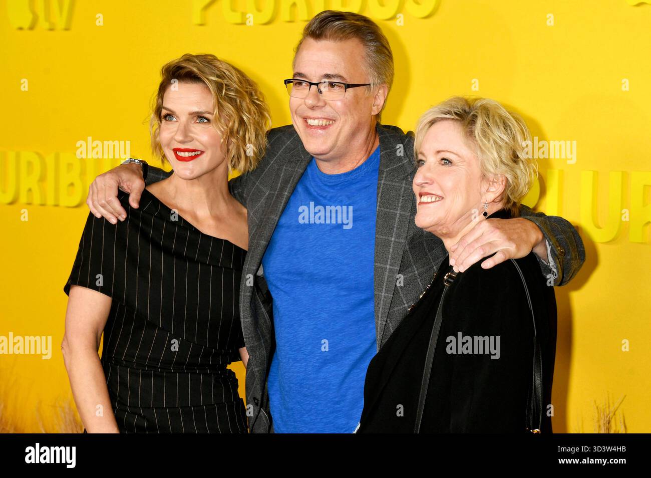 Rhea Seehorn, Vince Gilligan and Holly Rice at the premiere of the ...