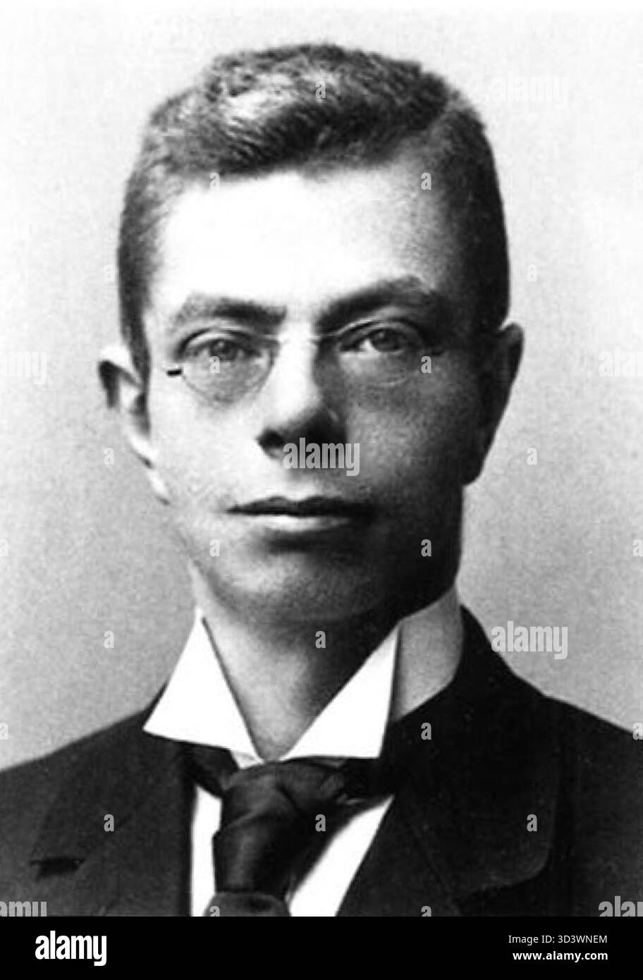 Pierre Zeeman This portrait of Pieter Zeeman was taken in 1902, marking his ...