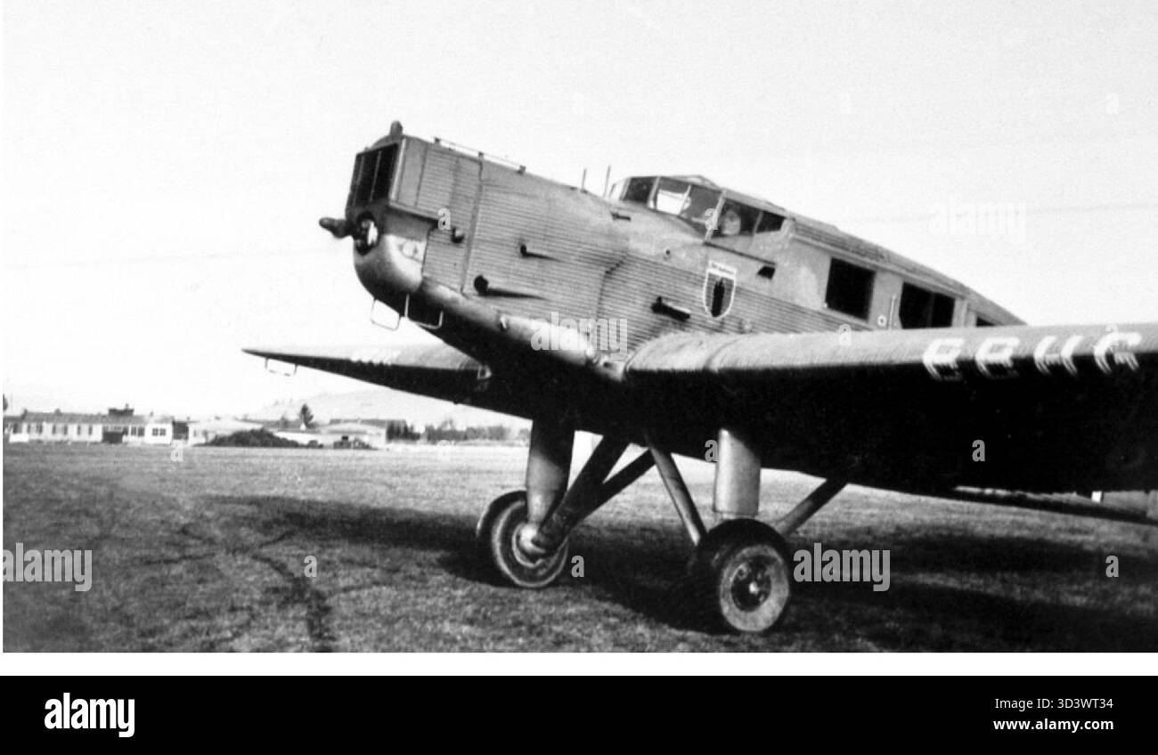 Junkers w 33 hi-res stock photography and images - Alamy
