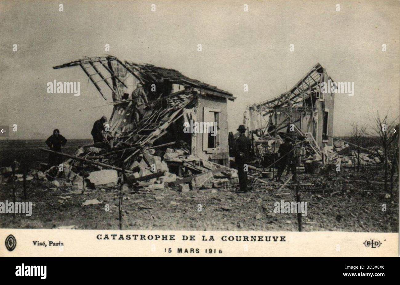 This 1918 photograph captures the aftermath of a disaster in La ...