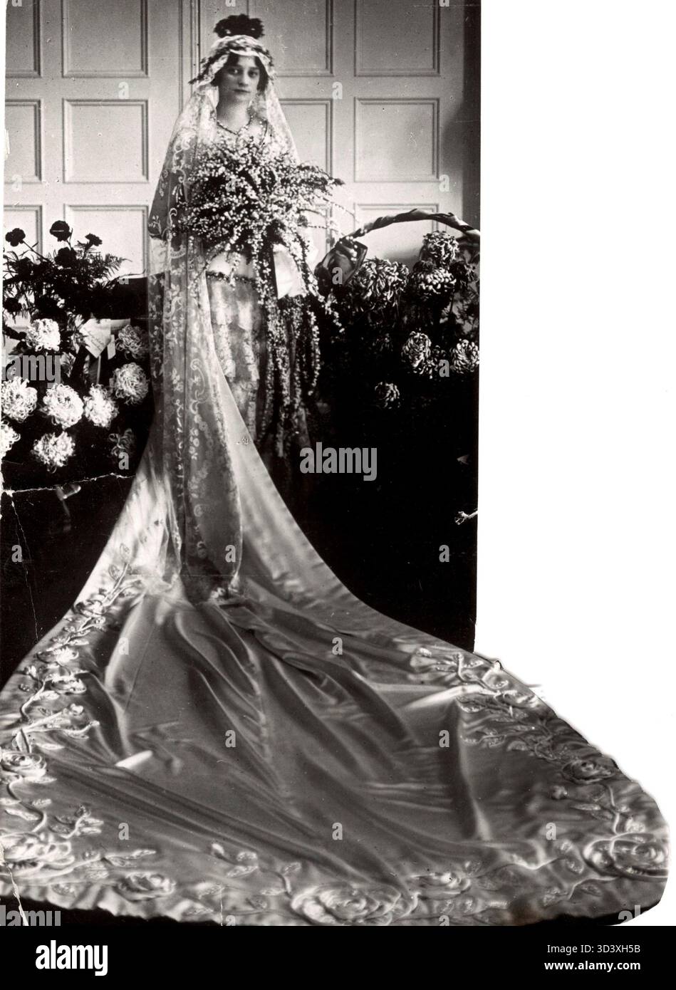 princess astrid of belgium wedding dress Queen Astrid's Glittering Royal Wedding Diamonds