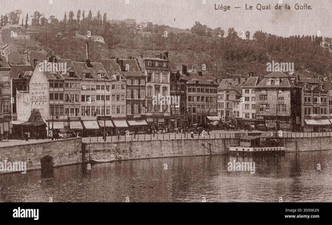 A postcard depicting Quai de la Goffe and the Maison Havart in Liège ...