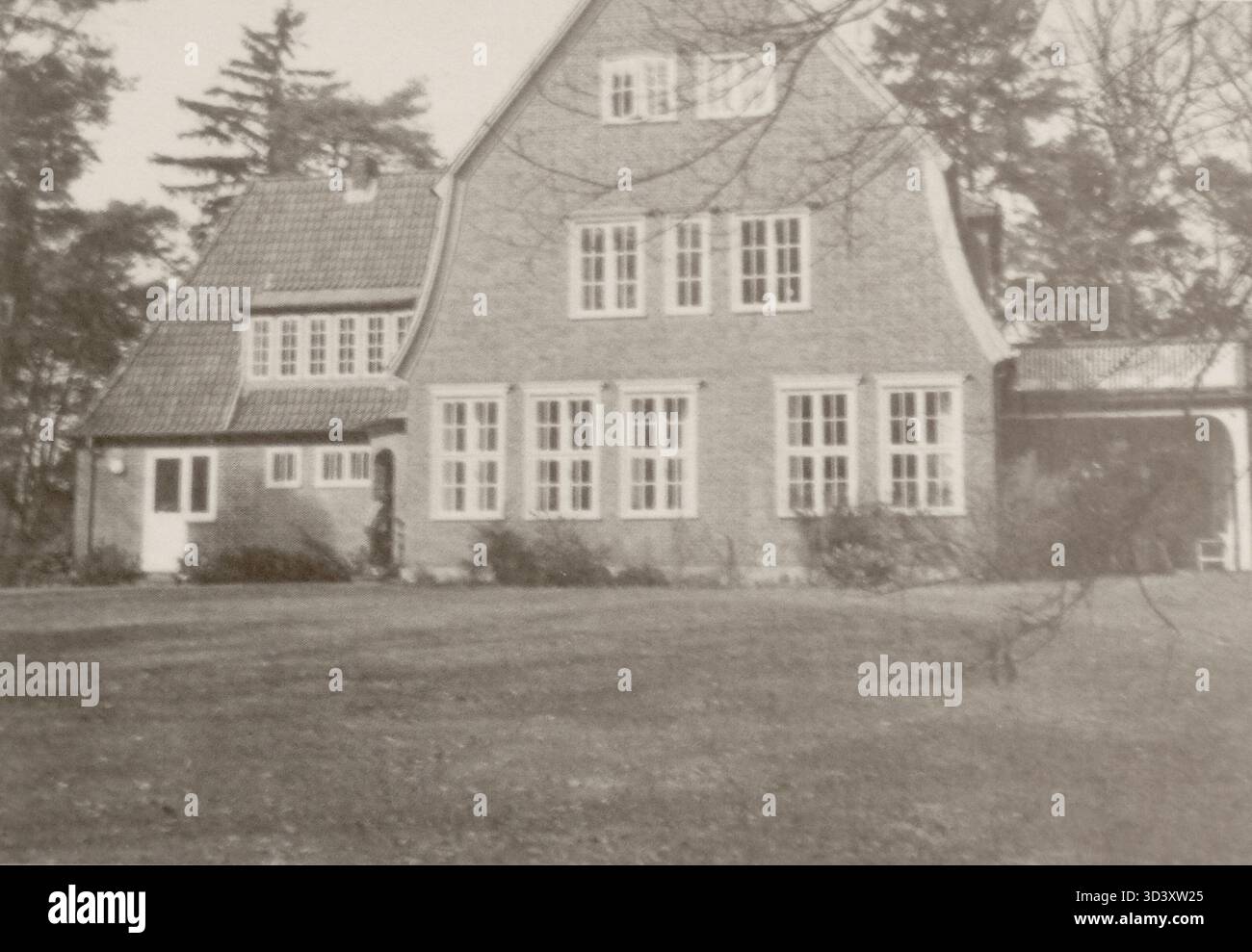 1920s family house hi-res stock photography and images - Alamy