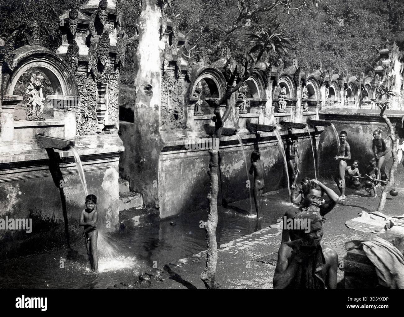 Foto bali hi-res stock photography and images - Alamy, image size:1300x1021