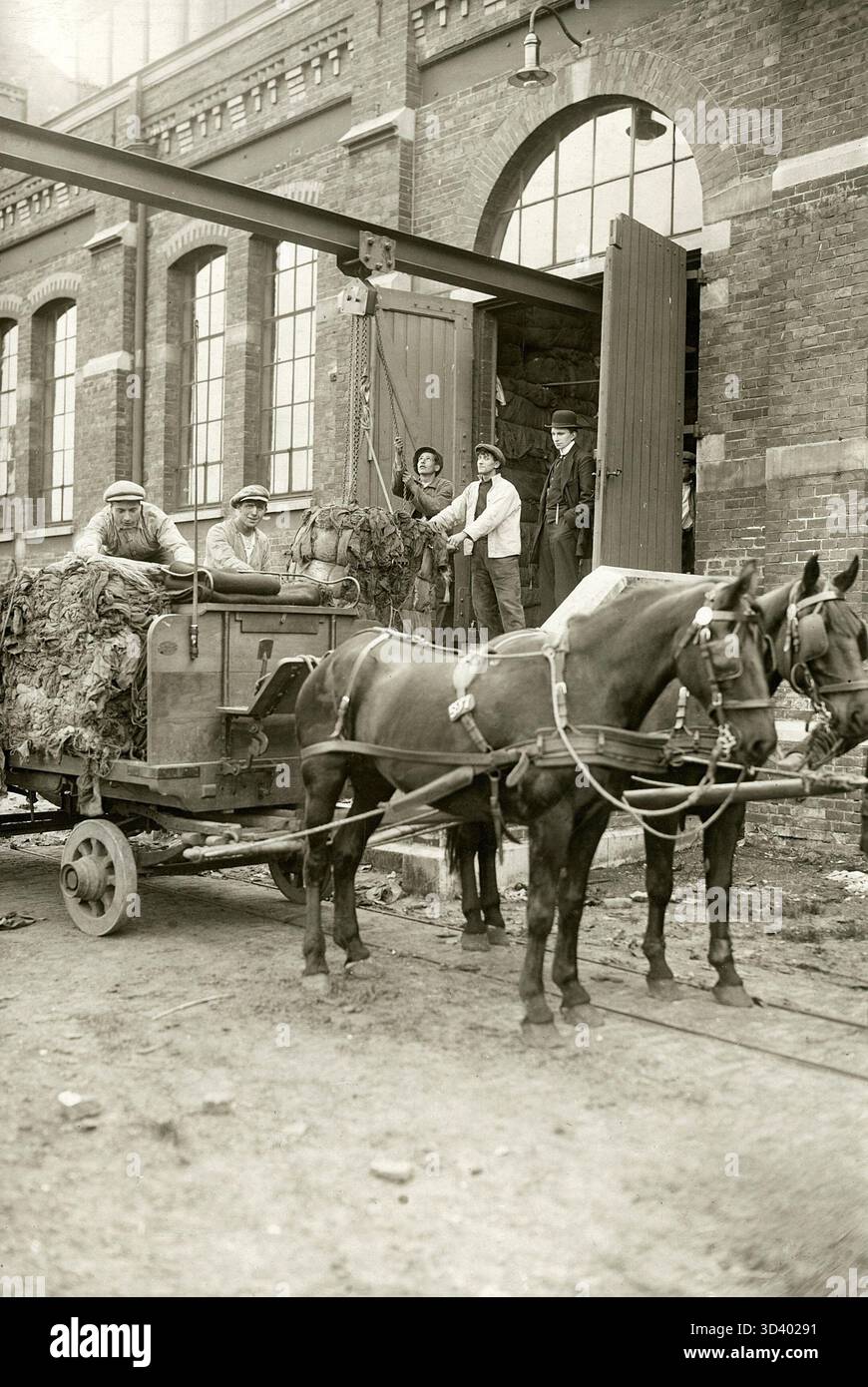 Sorting Rags At the municipal rag sorting facility in Amsterdam, Netherlands, 1916 ...
