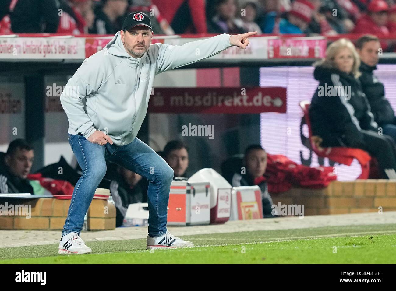 Steffen Baumgart Interview: On His Union Berlin Exit, HSV, and the State of German Football Steffen Baumgart Interview: On His Union Berlin Exit, HSV, and the State of German Football