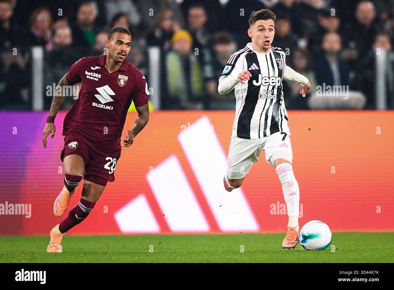 2004 PANINI SPORTS MEGA CRACKS 106 Cyril Domoraud PSA Nm 7 R. C.D, Espanyol|, image size:1300x956