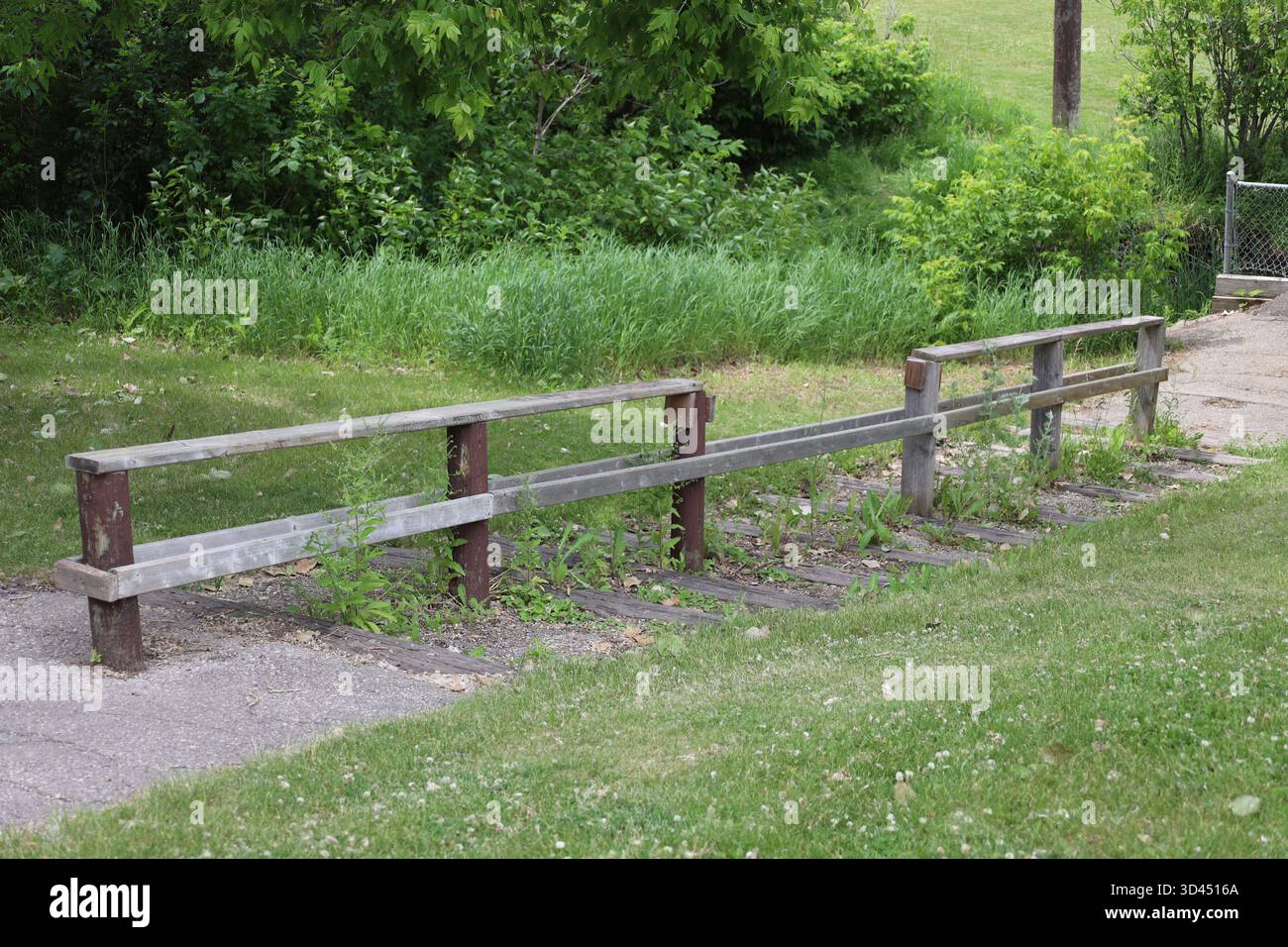 Rough Railing Rough hewn stairs hi-res stock photography and images - Alamy
