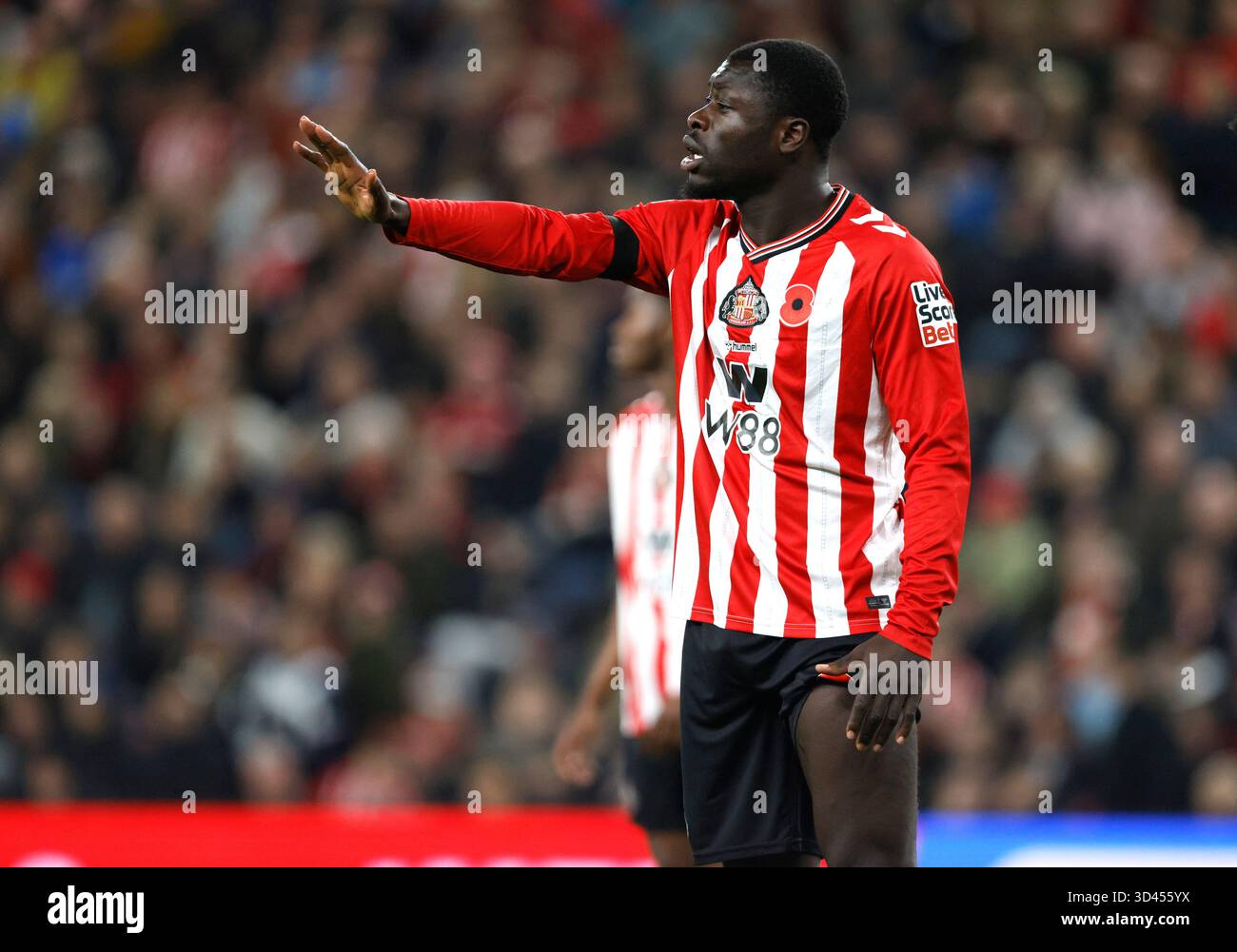 sunderland-s-brian-brobbey-during-the-premier-league-match-at-the