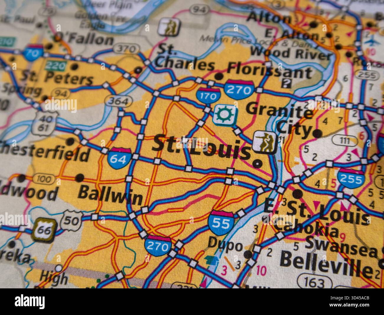 St. Louis, Missouri Metropolitan Road Map with I-270 Loop and River ...