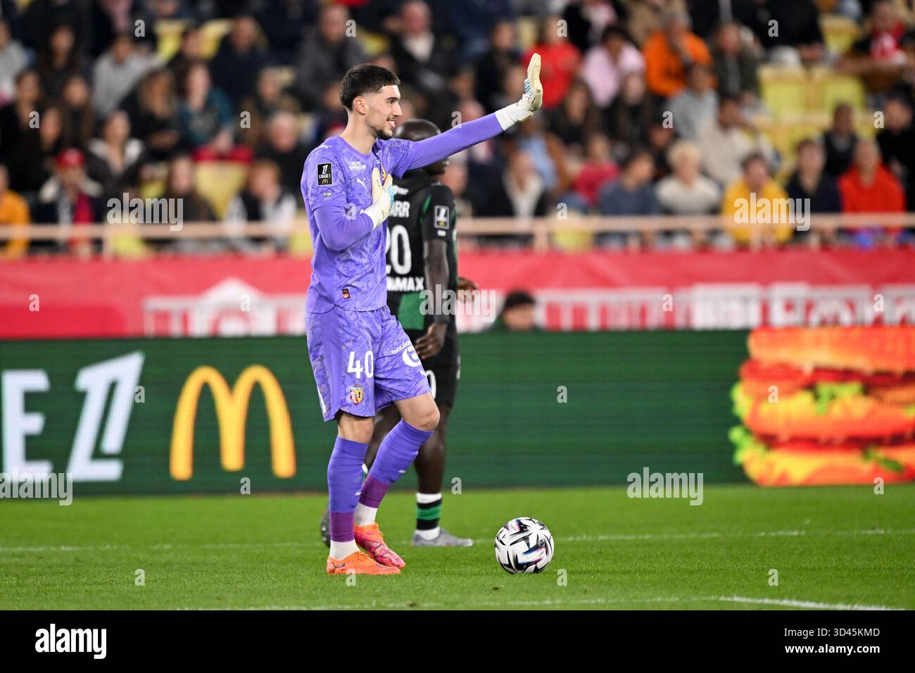 40 Robin RISSER (rcl) during the Ligue 1 McDonald's match between ...