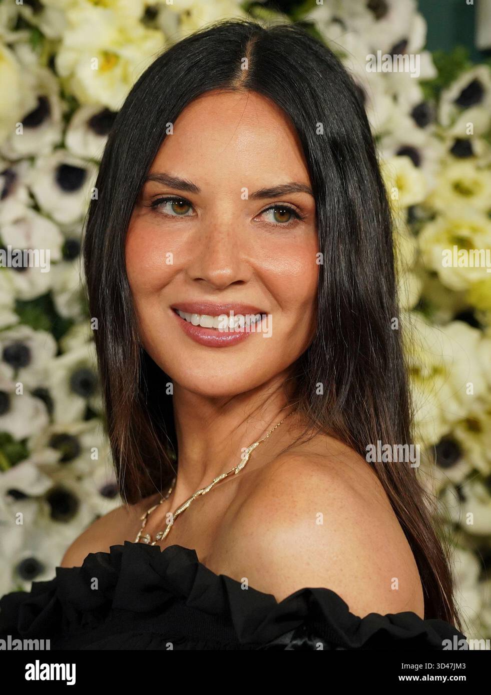 Olivia Munn arrives at the 2025 Baby2Baby gala on Saturday Nov 8