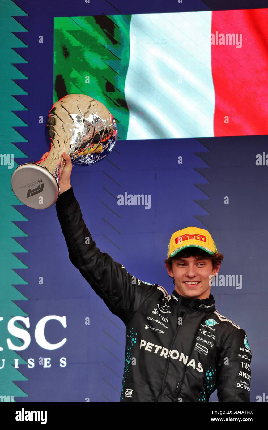 Championship Standings and Key Contenders