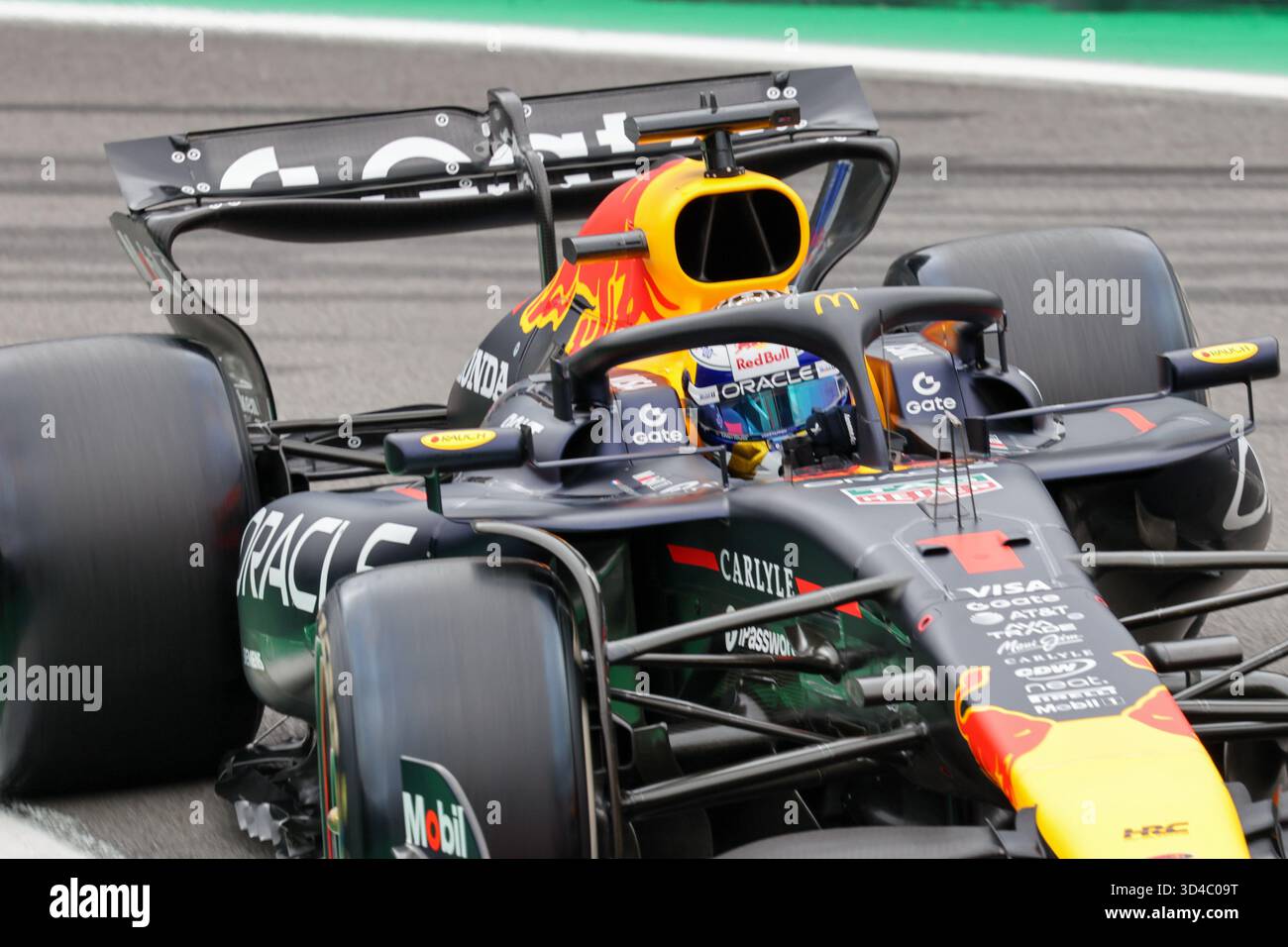 Sao Paulo, BRA. 09/11/2025. Max Verstappen of Netherlands driving the ...
