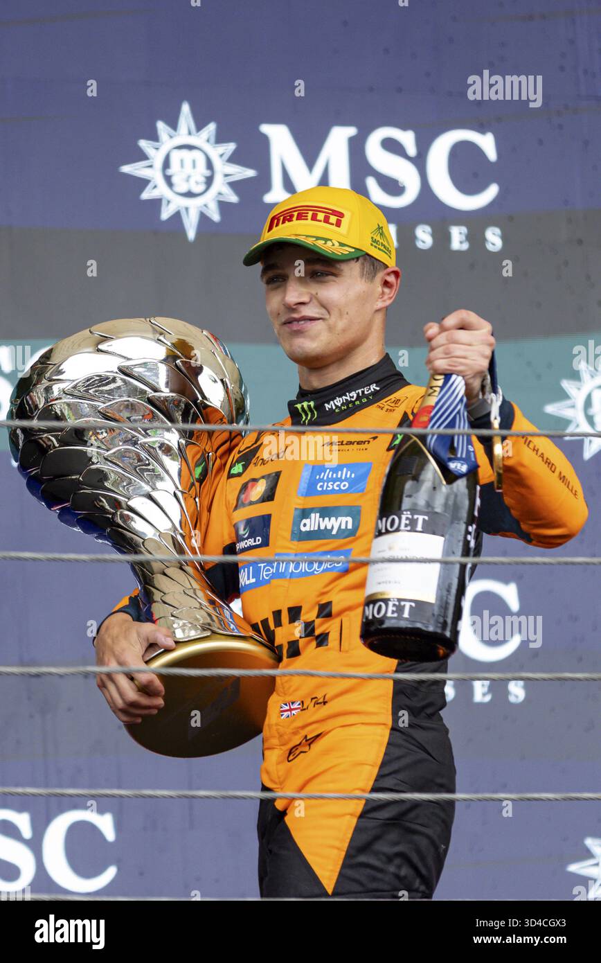 Podium f1 champagne hi-res stock photography and images - Page 5 - Alamy
