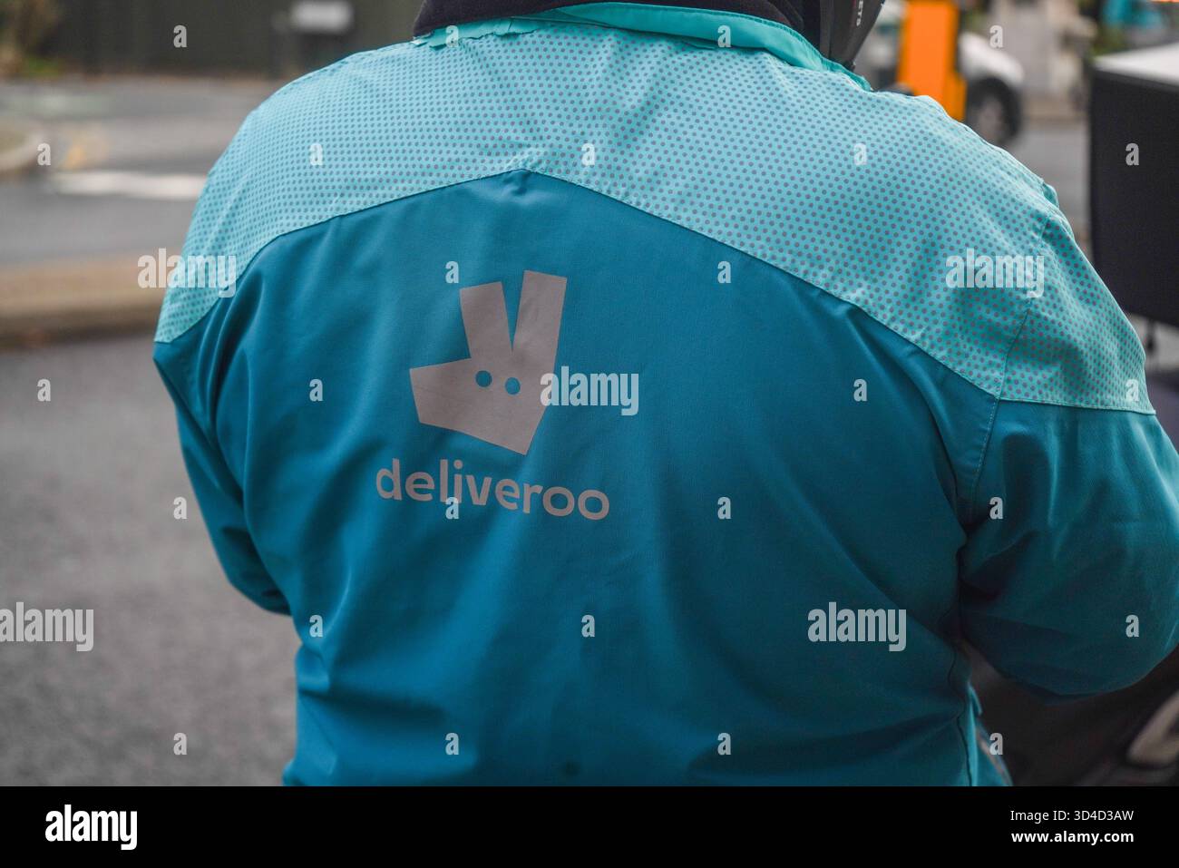 Pickaroo Delivery Rider Deliveroo Rider Uniform Stock Photo - Alamy