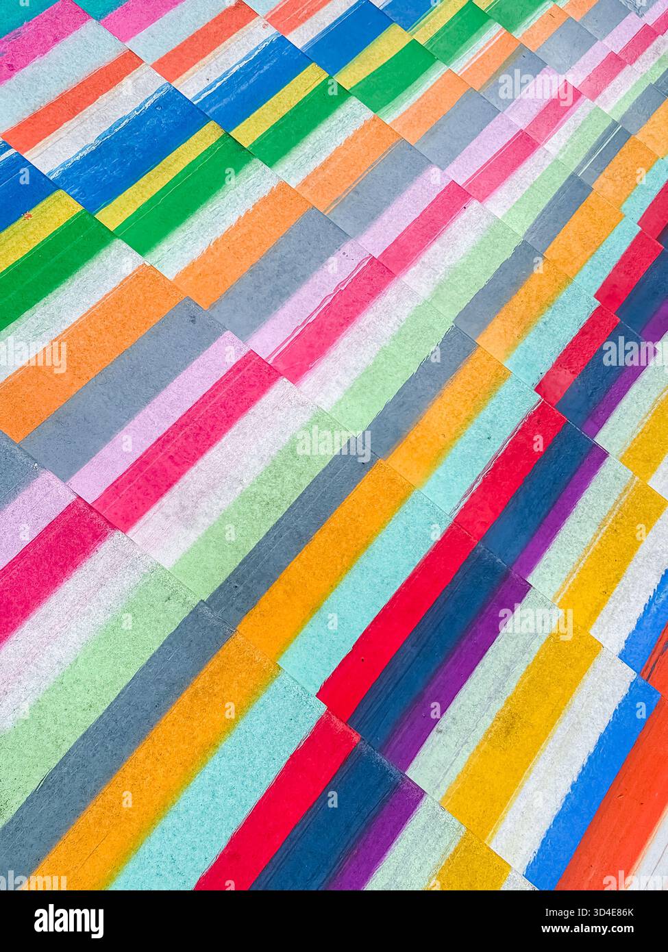 The Tide - London’s first-ever elevated riverside linear park.  With installation - Poured Staircase by lan Davenport & The River In Verse by Marwan K - Smartphone Captured Stock Image