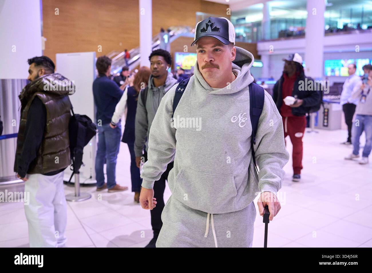 Davis Alexander Montreal Alouettes quarterback Davis Alexander arrives in Winnipeg ...