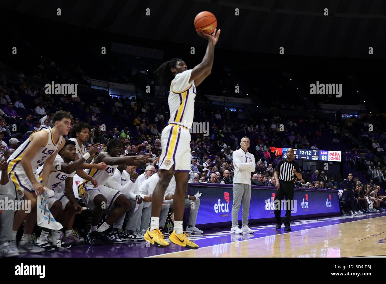 LSU Tigers guard Rashad King (4) shoots a three-pointer during the ...