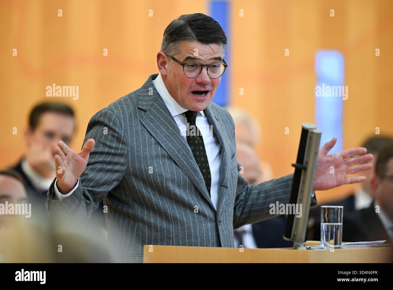 Boris Rhein demands public space debate after AfD results
