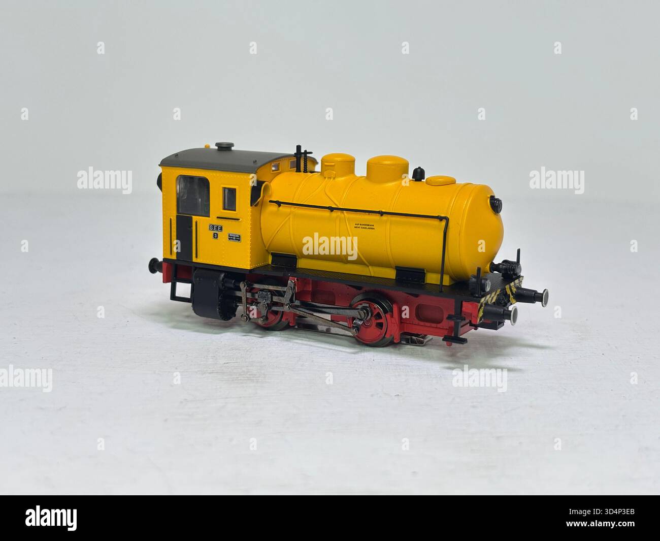 German Fireless Engine HO scale Liliput L102992 0-4-0 fireless locomotive GEE 3 by Henschel ...