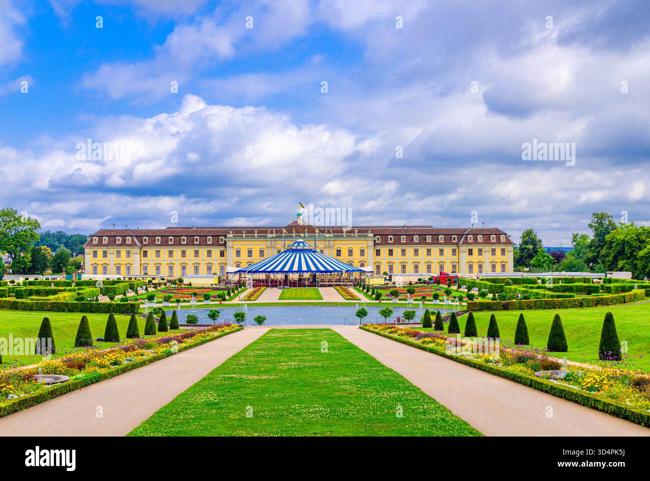 Ludwigsburg Palace Versailles Of Swabia Residenzschloss Neuer Hauptbau ludwigsburg-palace-versailles-of-swabia-residenzschloss-neuer-hauptbau