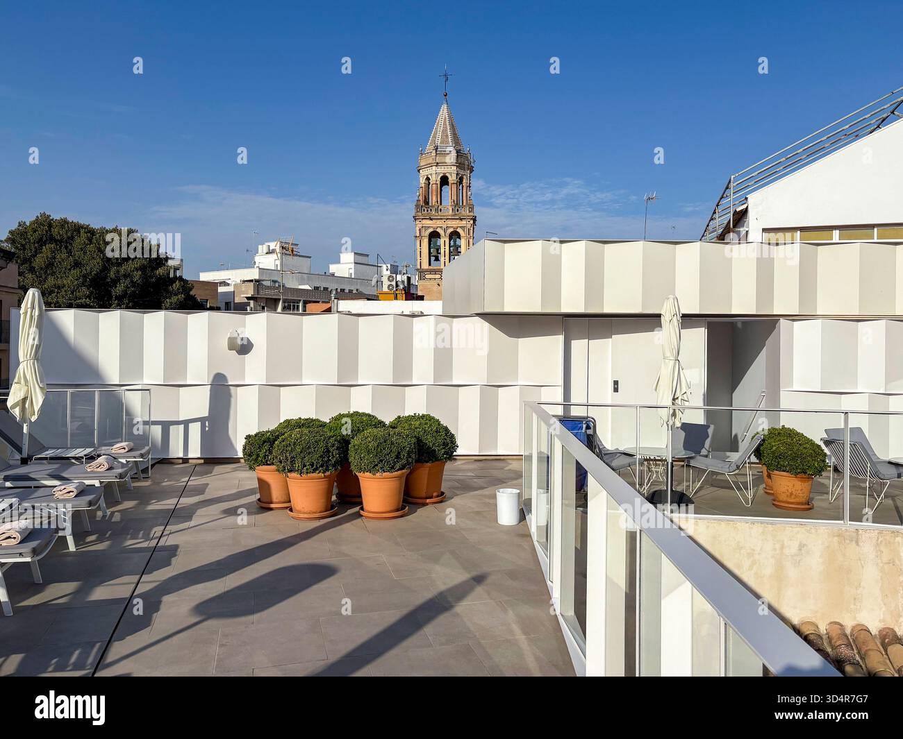 Seville, Andalusia,Spain, Hotel Posada del Lucero in Almirante Apodaca 7, centre of Seville city centre, on hot autumn day - Smartphone Captured Stock Image