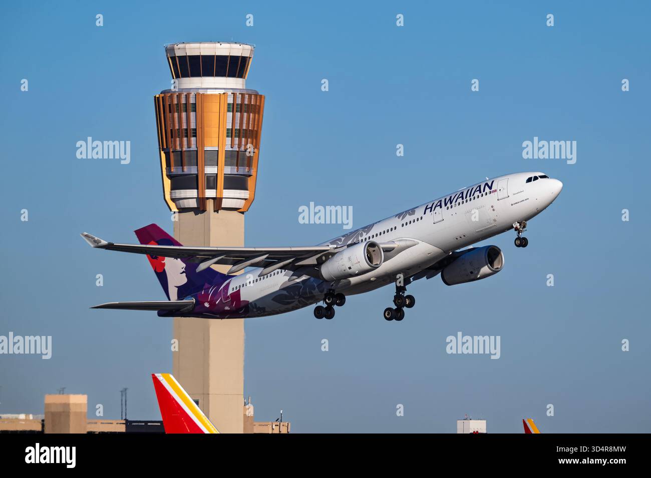 Hawaiian airlines airbus a330 200 hi-res stock photography and