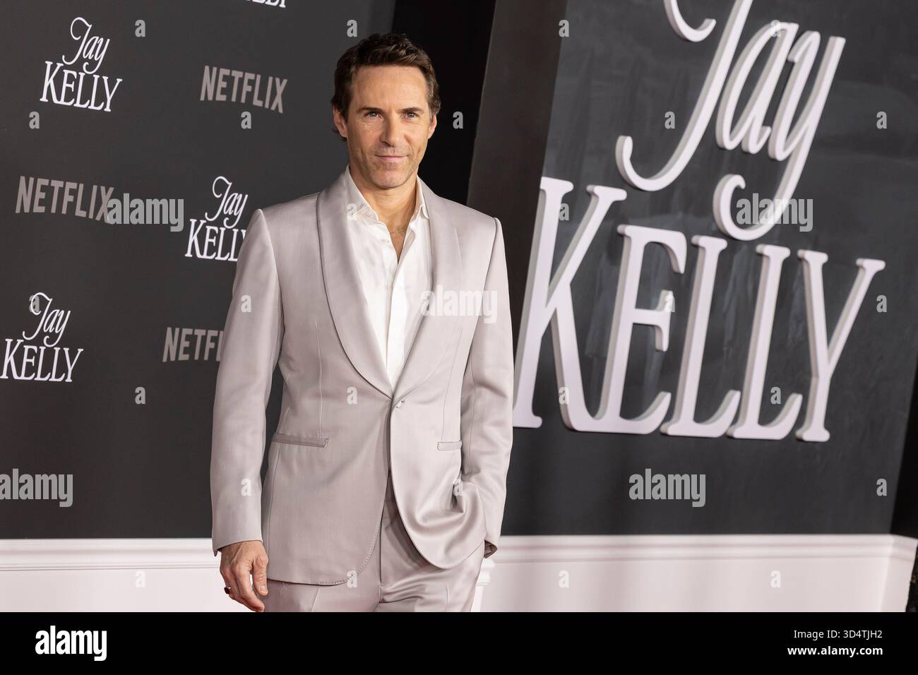 Kelly Solberg Alessandro Nivola attends the arrivals of Netflix’s Los Angeles ...