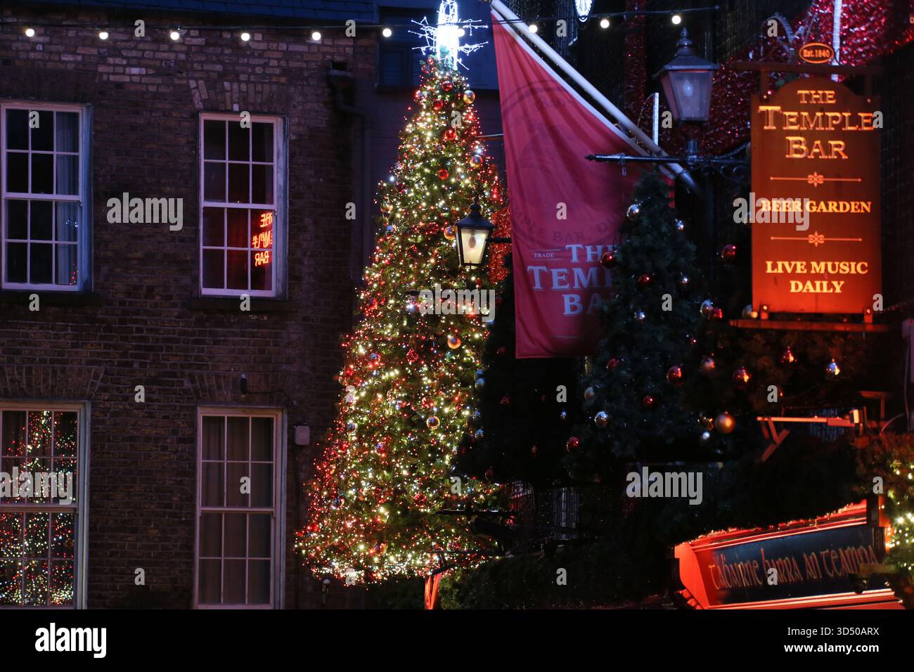 Christmas lights dublin 2025 hi-res stock photography and images - Alamy