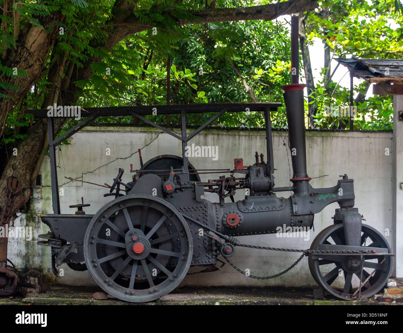 Antique Aveling & Porter Steam Roller in Colombo, Sri Lanka Stock Photo ...
