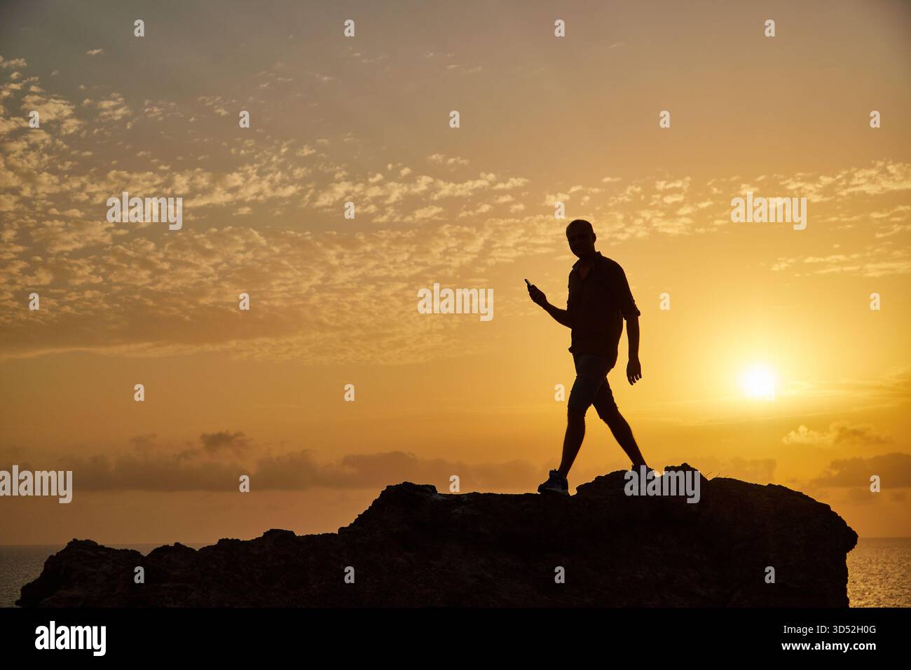 Achievement silhouette hi-res stock photography and images - Alamy