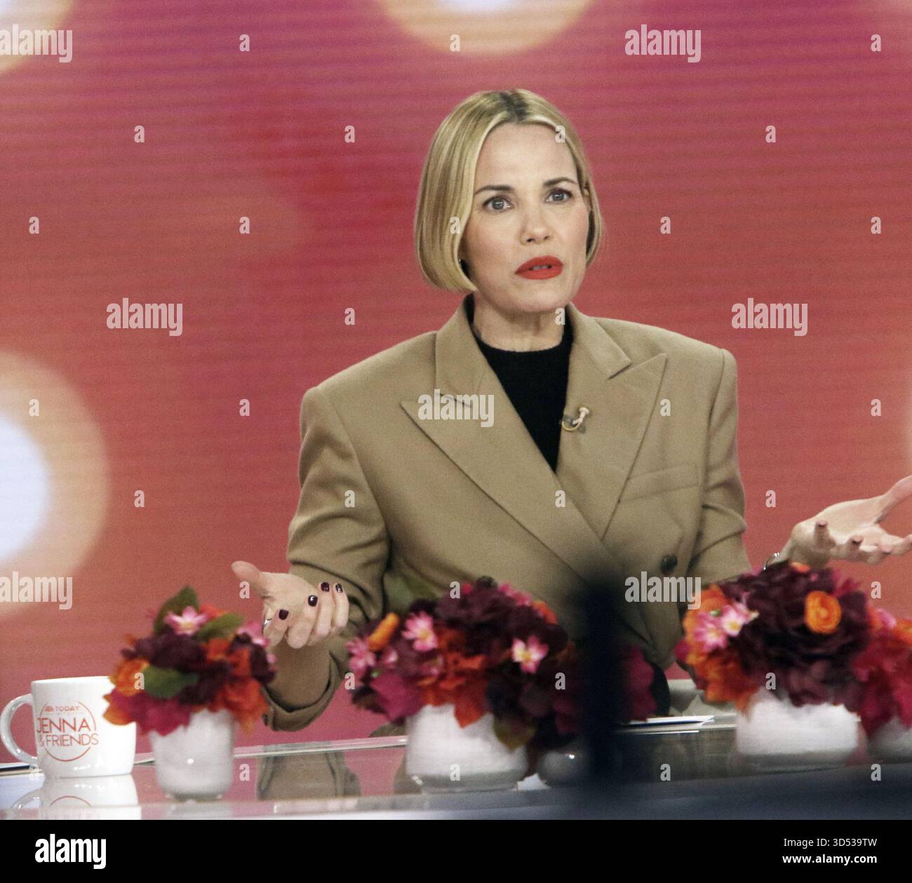 New York, NY, USA. 12th Nov, 2025. Leslie Bibb seen at NBC's Today Show on November 12, 2025 in New York City. Credit: Rw/Media Punch/Alamy Live News Stock Photo